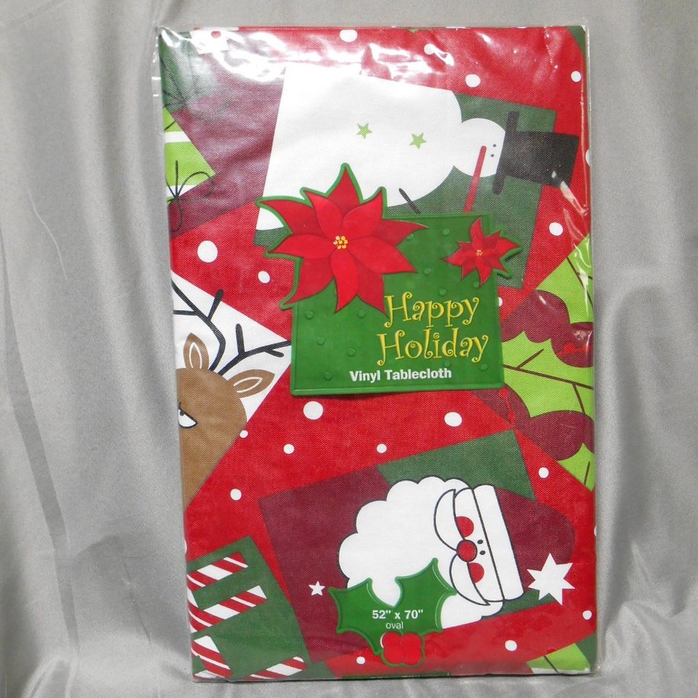NIP Happy Holiday Christmas vinyl tablecloth oval